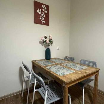 Сдается 1-комнатная квартира, 42 м²