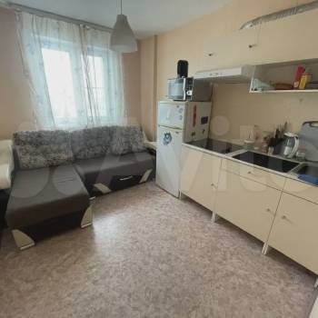 Сдается 1-комнатная квартира, 36 м²
