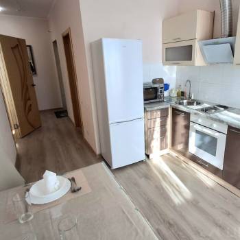 Сдается 1-комнатная квартира, 42 м²