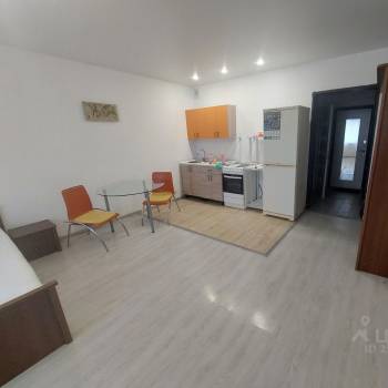 Сдается 1-комнатная квартира, 33 м²