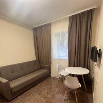 Сдается 1-комнатная квартира, 18 м²