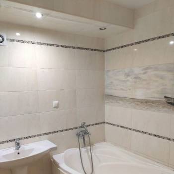 Сдается 2-х комнатная квартира, 100 м²