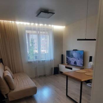 Продается 1-комнатная квартира, 40 м²