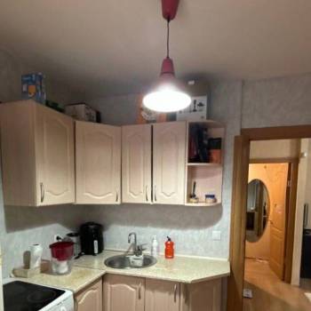 Продается 1-комнатная квартира, 32 м²