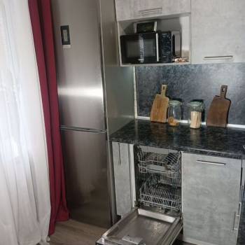 Сдается Многокомнатная квартира, 60 м²