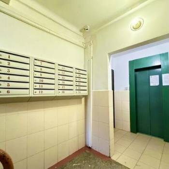 Продается 1-комнатная квартира, 32 м²