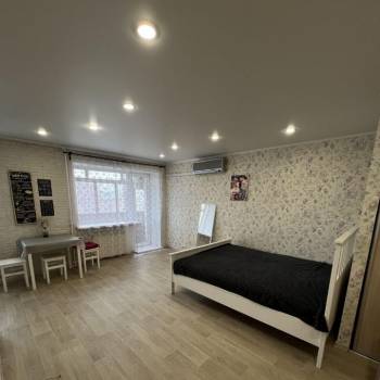 Сдается 1-комнатная квартира, 32 м²