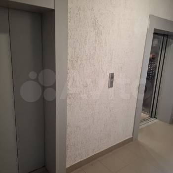 Продается 1-комнатная квартира, 39 м²