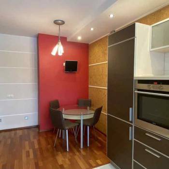 Сдается 2-х комнатная квартира, 74 м²
