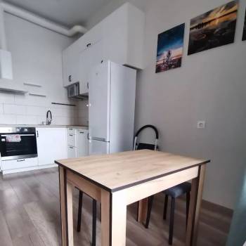 Сдается 1-комнатная квартира, 38 м²
