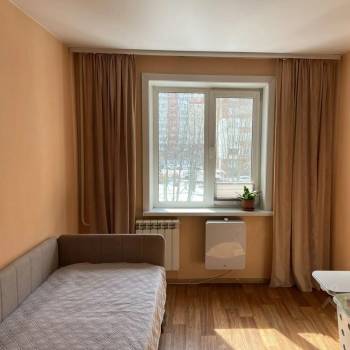 Продается Многокомнатная квартира, 80 м²