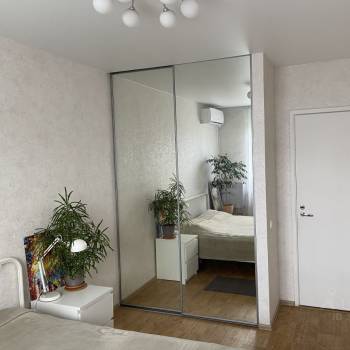 Продается Многокомнатная квартира, 80 м²