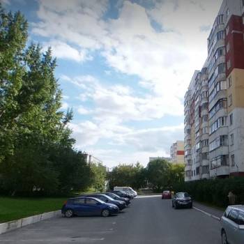 Продается Многокомнатная квартира, 80 м²