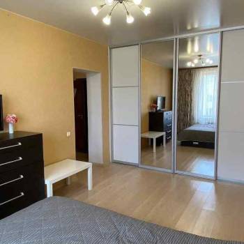 Сдается 1-комнатная квартира, 37 м²