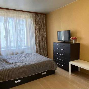 Сдается 1-комнатная квартира, 37 м²