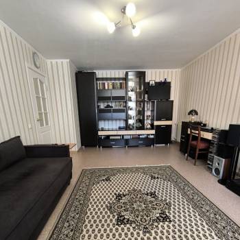 Продается 3-х комнатная квартира, 60,6 м²