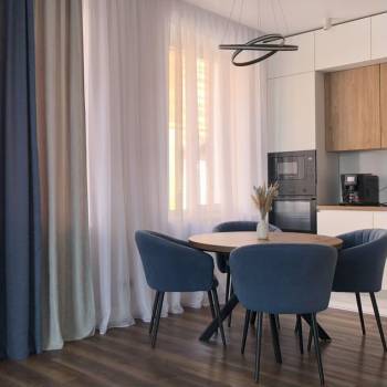 Продается Многокомнатная квартира, 99 м²