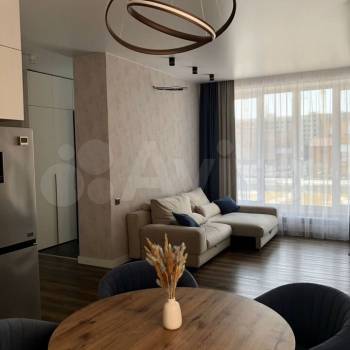 Продается Многокомнатная квартира, 99 м²