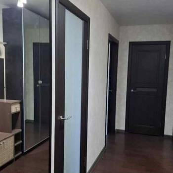 Сдается Многокомнатная квартира, 56 м²