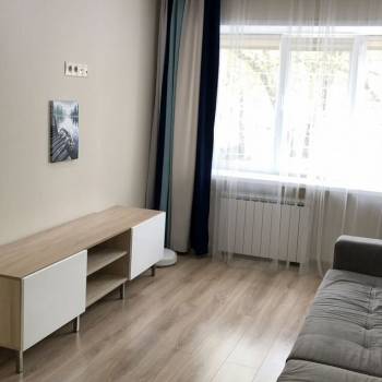 Продается 1-комнатная квартира, 30,3 м²