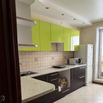 Сдается 1-комнатная квартира, 42 м²