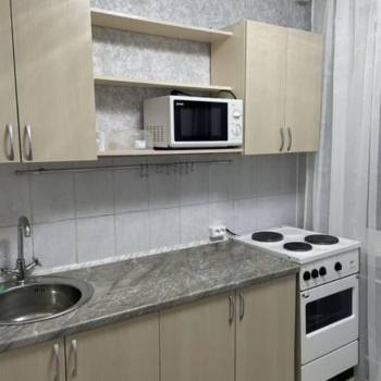 Сдается 1-комнатная квартира, 36 м²