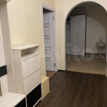 Сдается Многокомнатная квартира, 64 м²