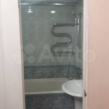 Сдается Многокомнатная квартира, 64 м²