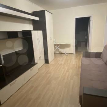 Сдается Многокомнатная квартира, 64 м²