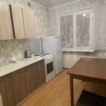 Сдается Многокомнатная квартира, 64 м²