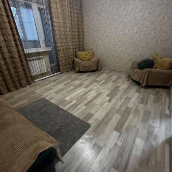 Сдается 1-комнатная квартира, 37 м²