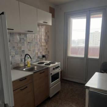 Сдается 1-комнатная квартира, 43 м²