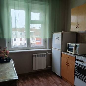 Сдается 1-комнатная квартира, 40 м²