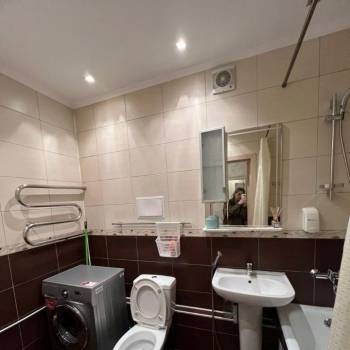 Сдается 1-комнатная квартира, 43 м²