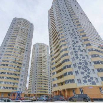 Сдается 2-х комнатная квартира, 65 м²