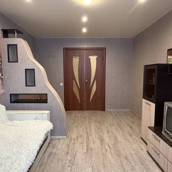 Сдается Многокомнатная квартира, 57,7 м²