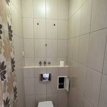 Сдается Многокомнатная квартира, 90 м²