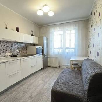 Сдается 1-комнатная квартира, 47 м²