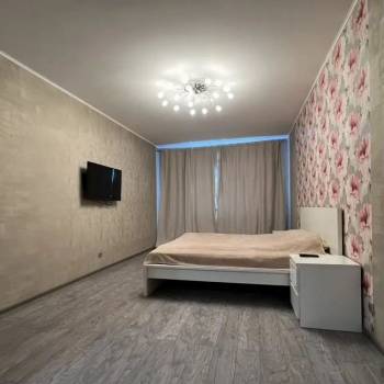 Сдается 1-комнатная квартира, 47 м²