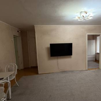 Сдается Многокомнатная квартира, 58 м²