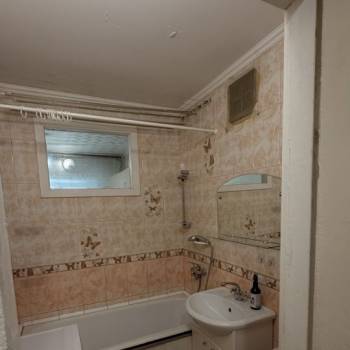 Сдается Многокомнатная квартира, 58 м²