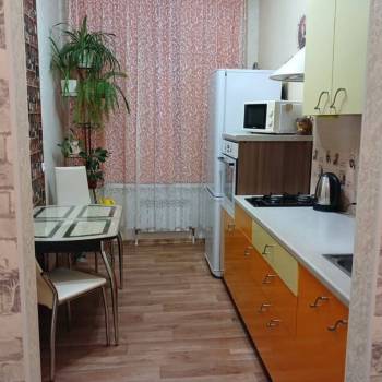 Сдается 1-комнатная квартира, 40 м²