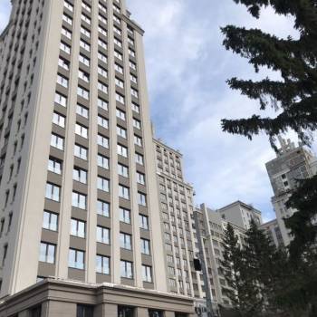 Продается 1-комнатная квартира, 49,4 м²