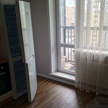 Сдается 1-комнатная квартира, 39 м²