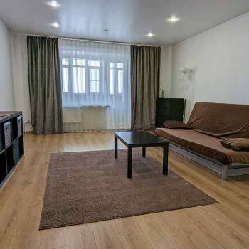 Сдается Многокомнатная квартира, 85 м²