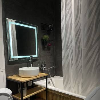 Сдается 1-комнатная квартира, 42 м²