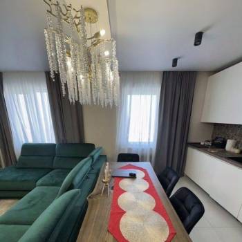 Продается 3-х комнатная квартира, 83 м²