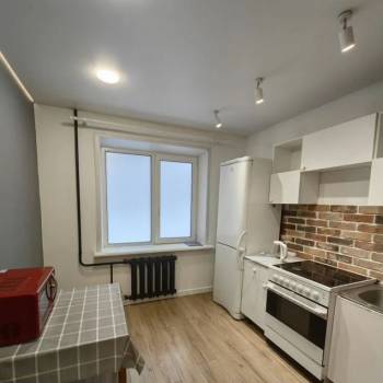 Сдается 1-комнатная квартира, 34 м²