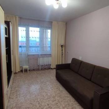 Сдается 1-комнатная квартира, 38 м²