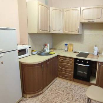 Сдается 1-комнатная квартира, 38 м²
